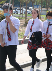 中长短发怎么扎好看,中长短发怎么扎简单好看