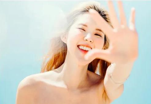 在阳光下、风沙中如何拯救你的肌肤 在阳光下、风沙中如何拯救你的肌肤